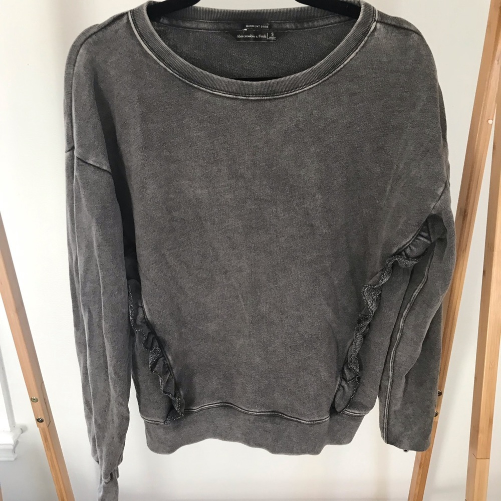 sweatshirt